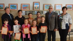 В ДК «Корунд» наградили лучших художников